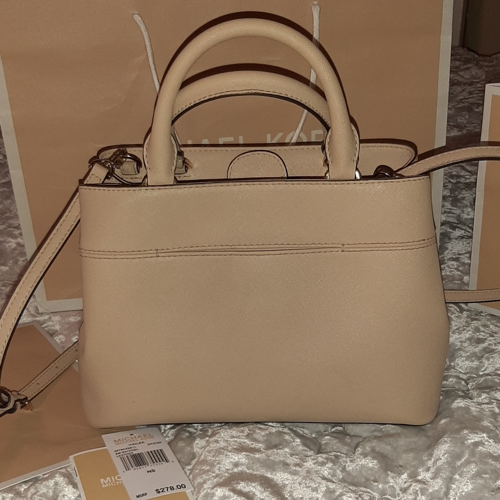 MICHAEL KORS HAILEE SAFFIANO SMALL LEATHER SATCHEL - Picture 8 of 16